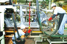 Kết quả điều tra xu hướng kinh doanh do Tổng cục Thống kê thực hiện cho thấy, 73,7% doanh nghiệp dự báo tình hình sản xuất, kinh doanh tốt hơn và giữ ổn định trong quý IV/2021. Ảnh: Lê Tiên