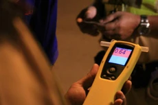 Điểm tin kế hoạch lựa chọn nhà thầu một số gói thầu lớn ngày 15/6