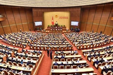 Tại Phiên bế mạc, Quốc hội biểu quyết thông qua Nghị quyết về tổng kết công tác nhiệm kỳ 2016 - 2021 của Quốc hội, Chủ tịch nước, Chính phủ, Tòa án nhân dân tối cao... Ảnh: Quý Bắc