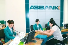 Nhiều ngân hàng công bố kết quả kinh doanh với lợi nhuận tăng mạnh so với cùng kỳ năm ngoái. Ảnh: Minh Dũng
