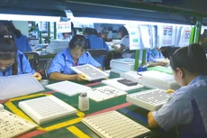 Nửa cuối tháng 8/2021, Việt Nam xuất khẩu chủ yếu là những mặt hàng có giá trị gia tăng cao như: máy vi tính, sản phẩm điện tử, điện thoại và linh kiện… Ảnh: Nhã Chi