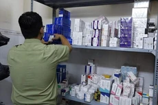 Phát hiện hàng nghìn hộp thuốc tân dược nghi nhập lậu tại TP.HCM