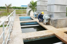 Công ty TNHH Dịch vụ và Môi trường Trọng Hiếu nhiều năm được TP. Vĩnh Yên (Vĩnh Phúc) lựa chọn làm nhà thầu quản lý, vận hành hệ thống thoát nước và xử lý nước thải. Ảnh minh họa: Nhã Chi