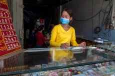 Một điểm thu đổi ngoại tệ ở Campuchia.