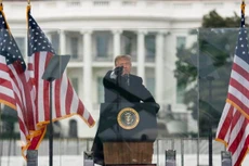 Ông Trump bị cáo buộc kích động bạo lực ở Đồi Capitol hôm 6/1 (Nguồn: NPR)