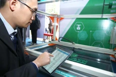 Dự thảo Nghị quyết hỗ trợ và phát triển doanh nghiệp giai đoạn 2021 – 2025 đưa ra 8 nhóm nhiệm vụ và giải pháp chủ yếu, trong đó có nhóm về hỗ trợ doanh nghiệp chuyển đổi số... Ảnh: Lê Tiên