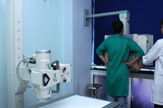 Lý do khởi tố vụ án là do nhiều danh mục hàng hóa, thiết bị y tế mà Nhà thầu cung cấp không đúng với danh mục trong HSMT, HSDT và hợp đồng đã ký. Ảnh: Nhã Chi