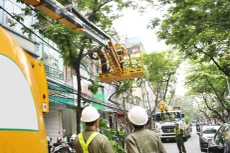 Từ đầu năm 2021 đến nay có hàng chục gói thầu dịch vụ công ích lựa chọn nhà thầu chậm so với thời điểm phải bắt đầu thực hiện gói thầu (từ ngày 1/1/2021). Ảnh: Lê Tiên