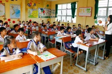 Gói thầu Mua sắm trang bị bàn ghế học sinh cho các trường học do Công ty TNHH Tư vấn đầu tư xây dựng Phúc Nhân Lộc làm tư vấn lập hồ sơ mời thầu. Ảnh minh họa: Nhã Chi