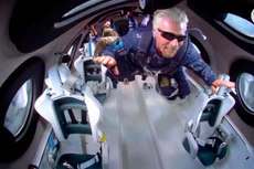 Tỷ phú Richard Branson trong chuyến bay vào rìa vũ trụ hôm 11/7 - Ảnh: NBC News