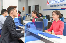 Tại thời điểm cuối năm 2020, VietABank phát sinh các khoản phải thu liên quan đến hoạt động mua bán nợ có tổng giá trị 1.571,8 tỷ đồng. Ảnh: Trần Việt