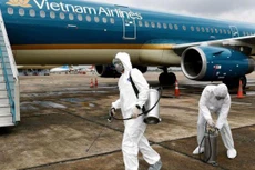 Gói thầu Phun thuốc khử khuẩn phòng dịch Covid-19 tại Cảng hàng không quốc tế Nội Bài đợt 3 năm 2021 có giá 1,843 tỷ đồng. Ảnh: NC st