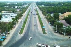 Đoạn Tân Vạn - Bình Chuẩn thuộc Dự án Đầu tư khép kín Vành đai 3 TP.HCM đã được đưa vào khai thác với quy mô 6 làn xe đường đô thị. Ảnh: Lê Tiên