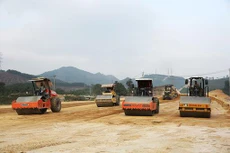 Điểm tin kế hoạch lựa chọn nhà thầu một số gói thầu lớn ngày 16/3