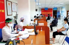 Lũy kế đến ngày 6/8/2021, cơ quan thuế đã nhận được 137.118 đơn đề nghị gia hạn nộp thuế, tiền thuê đất. Ảnh: Vi Vi
