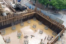 Dự án Đầu tư xây dựng cầu Vĩnh Tuy - Giai đoạn 2 có tổng mức đầu tư hơn 2.538 tỷ đồng, đã chọn xong nhà thầu của 4 trong số 9 gói thầu xây lắp