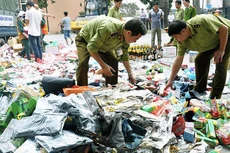 Trong năm 2020, lực lượng quản lý thị trường đã phát hiện, xử lý hơn 83.000 vụ vi phạm; thu nộp ngân sách nhà nước hơn 241 tỷ đồng - ảnh minh họa.