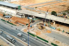 Dịch Covid-19 đã ảnh hưởng tiêu cực đến các dự án tuyến đường sắt đô thị tại TP.HCM. Ảnh: Lê Tiên