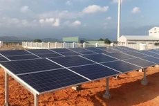 Việc thực hiện mua sắm công xanh mới chỉ dừng lại ở mức độ thí điểm và một số sản phẩm như thiết bị chiếu sáng, thiết bị điện, điện tử. Ảnh: Bùi Văn Thịnh