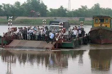 Hải Dương kêu gọi đầu tư nâng cấp bến phà Giải