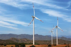 Quá trình rà soát khung pháp lý về mua sắm công tại Việt Nam cho thấy hiện vẫn thiếu những quy định hoặc lồng ghép các quy định về mua sắm công xanh. Ảnh: Lê Tiên