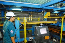 Theo kế hoạch năm 2017, cả nước phải thực hiện cổ phần hóa 44 doanh nghiệp nhà nước. Ảnh: Nhã Chi