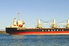 Theo Báo cáo tài chính bán niên năm 2017, Vinaship còn rất nhiều khoản nợ giá trị lớn. Ảnh: Quang Tuấn