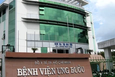 Tổ xác minh sẽ làm việc cụ thể với Bệnh viện Ung bướu TP.HCM để xác minh thông tin liên quan đến khiếu nại. Ảnh: Đinh Tuấn