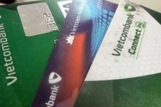 Các bị cáo đã làm giả hàng chục hồ sơ sao kê tài khoản giả của các ngân hàng để bán cho khách hàng thu lợi bất chính. Ảnh: Tường Lâm