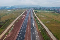 Theo chuyên gia Ngô Trí Long, Bộ Giao thông Vận tải nên có xử phạt rõ ràng khi nhà đầu tư vi phạm hợp đồng - Ảnh minh họa.