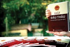 Hồ sơ dự thầu và bảo đảm dự thầu có hiệu lực bằng nhau