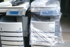 Tại Gói thầu Mua sắm tập trung 46 máy photocopy, nhà thầu chào giá thấp nhất với tỷ lệ giảm giá lên đến 27,88% đã không phục lý do bị loại. Ảnh: Dũng Tiến