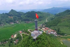 Cột cờ quốc gia Lũng Cú (Đồng Văn, Hà Giang)