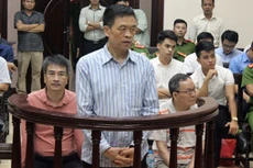 Các bị cáo trước tòa