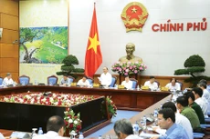 Thủ tướng Chính phủ Nguyễn Xuân Phúc chủ trì cuộc họp lần thứ 8 của Ủy ban Quốc gia về biến đổi khí hậu. Ảnh: Quang Hiếu