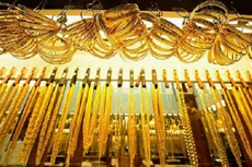 Giá vàng ổn định trên vùng 1.200 USD trước ngày ông Trump nhậm chức. Ảnh:Telegraph.