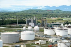 Khu chứa sản phẩm của nhà máy.