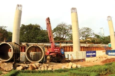 Một số dự án ODA quy mô lớn điều chỉnh tăng tổng mức đầu tư nhiều lần là một nguyên nhân dẫn đến tình trạng giải ngân chậm. Ảnh: Lê Tiên