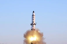 Mô phỏng hành trình bay 700 km của tên lửa Triều Tiên