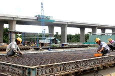 Tổng công ty Đầu tư phát triển và Quản lý dự án hạ tầng giao thông Cửu Long bị phê bình do để chậm tiến độ thực hiện Dự án Lộ Tẻ - Rạch Sỏi 6 tháng. Ảnh: Văn Quyết