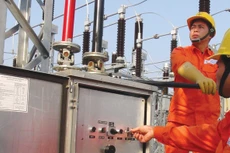 Năm 2015, với 42 gói thầu mua sắm tập trung, EVNCPC tiết kiệm hơn 178 tỷ đồng, đạt tỷ lệ 22,6%. Ảnh: Hà Thành