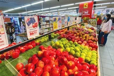 Cần thực hiện nhanh và hiệu quả các giải pháp kích cầu nhằm tạo hiệu ứng tâm lý tích cực, tạo niềm tin cho doanh nghiệp, nhà đầu tư vào triển vọng của nền kinh tế. Ảnh: Tiên Giang