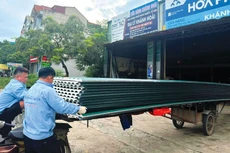 Nhiều hộ kinh doanh đã tự tin, tích cực tham gia đấu thầu rộng rãi. Ảnh: Huế Nguyễn