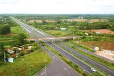 Nhiều nhà đầu tư, quỹ đầu tư quốc tế quan tâm đến việc nhượng quyền kinh doanh tài sản hạ tầng được đầu tư bằng nguồn vốn nhà nước. Ảnh: Lê Tiên