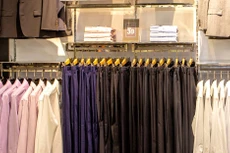 Công ty CP GIOVANNI POS vừa được Cục Quân nhu (Tổng cục Hậu cần) lựa chọn thực hiện 2 gói thầu mua sắm thường phục chiến sĩ ra quân. Ảnh minh họa: Nhã Chi st