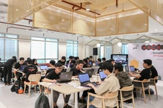 Chủ đề năm nay - Securing AI - nhấn mạnh tầm quan trọng của việc thấu hiểu các rủi ro và lỗ hổng bảo mật tiềm ẩn liên quan đến trí tuệ nhân tạo. Ảnh: PwC Việt Nam