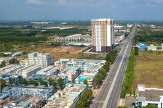 Chính phủ yêu cầu các địa phương tháo gỡ khó khăn, vướng mắc để triển khai nhanh các dự án bất động sản, nhà ở, nhất là dự án nhà ở có mức giá phù hợp cho người lao động. Ảnh: Lê Tiên