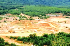 Gần hết 10 tháng năm 2023, giải ngân vốn đầu tư công tại Quảng Nam mới đạt 45,5% kế hoạch. Ảnh minh họa: Nguyễn Hoàng