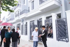 Nhiều dự án bất động sản vừa công bố ra thị trường đã có lượng giao dịch tốt. Ảnh: C.T