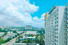 Để nhà ở xã hội đáp ứng đúng đối tượng, phát triển đúng lộ trình, những bất cập lâu nay rất cần được khắc phục kịp thời, dứt điểm. Ảnh: Bảo Tín